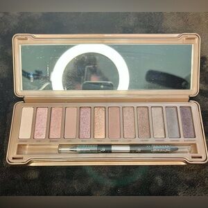 URBAN DECAY NAKED 3 eyeshadow PALETTE